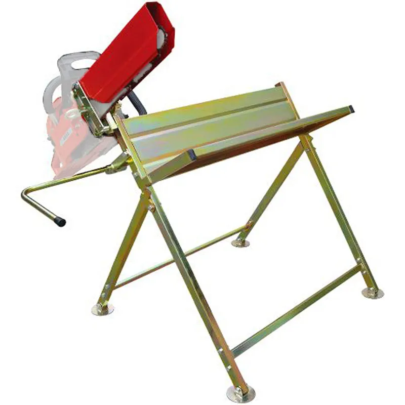 Rocwood Saw Horse with Chainsaw Holder